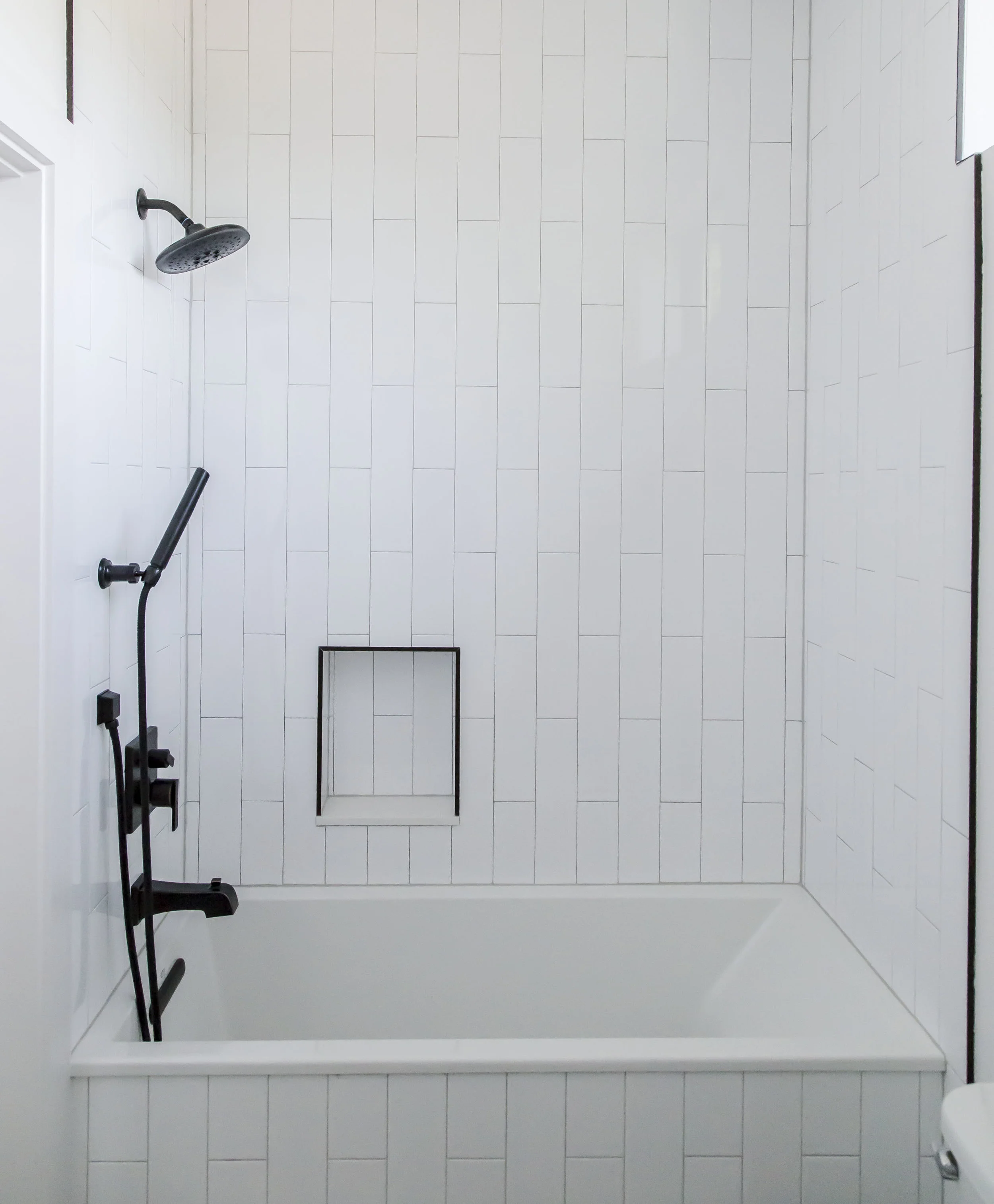 shower_modern.jpg