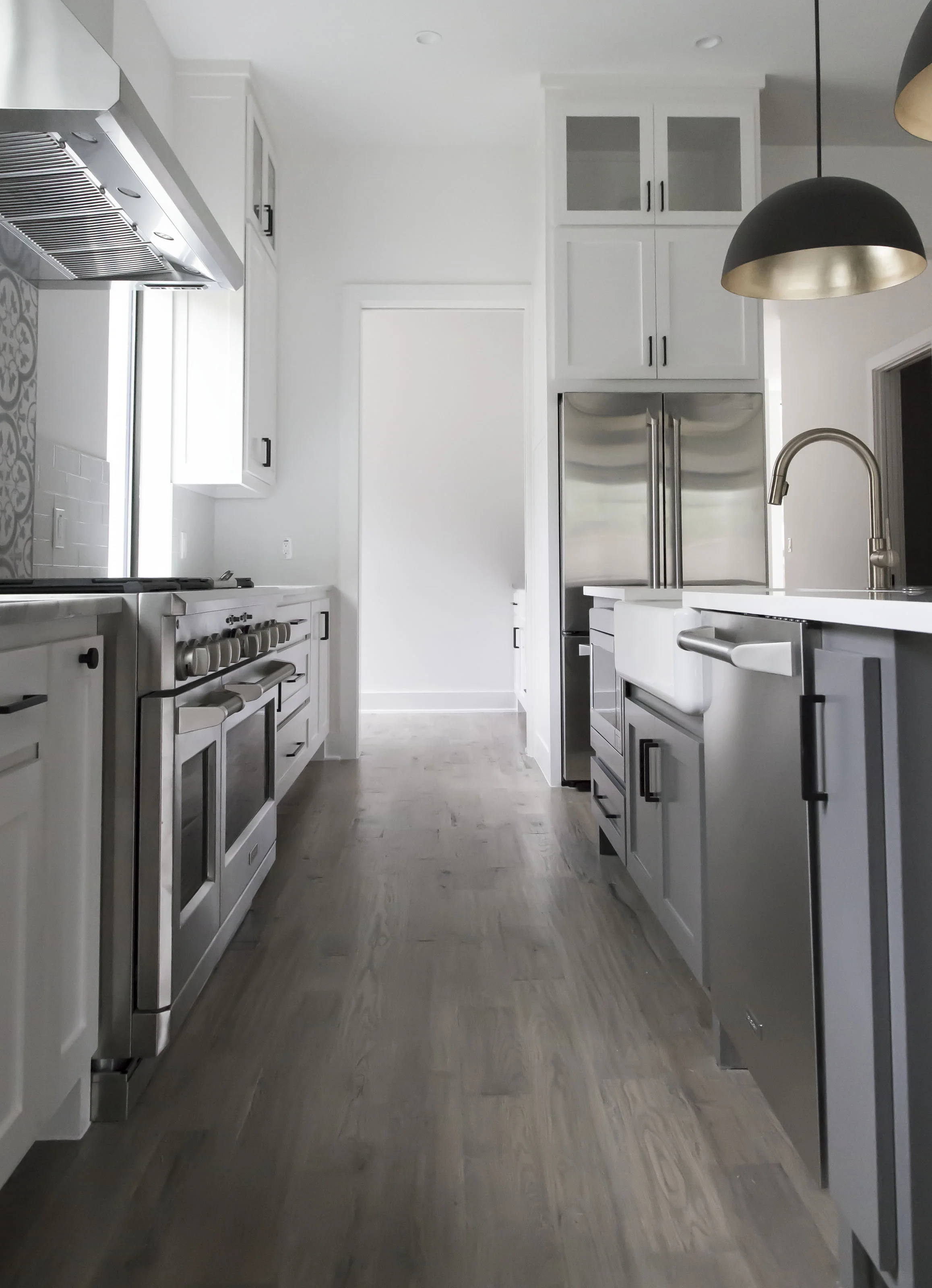 stainless_grey_brass_kitchen_new_modern.jpg
