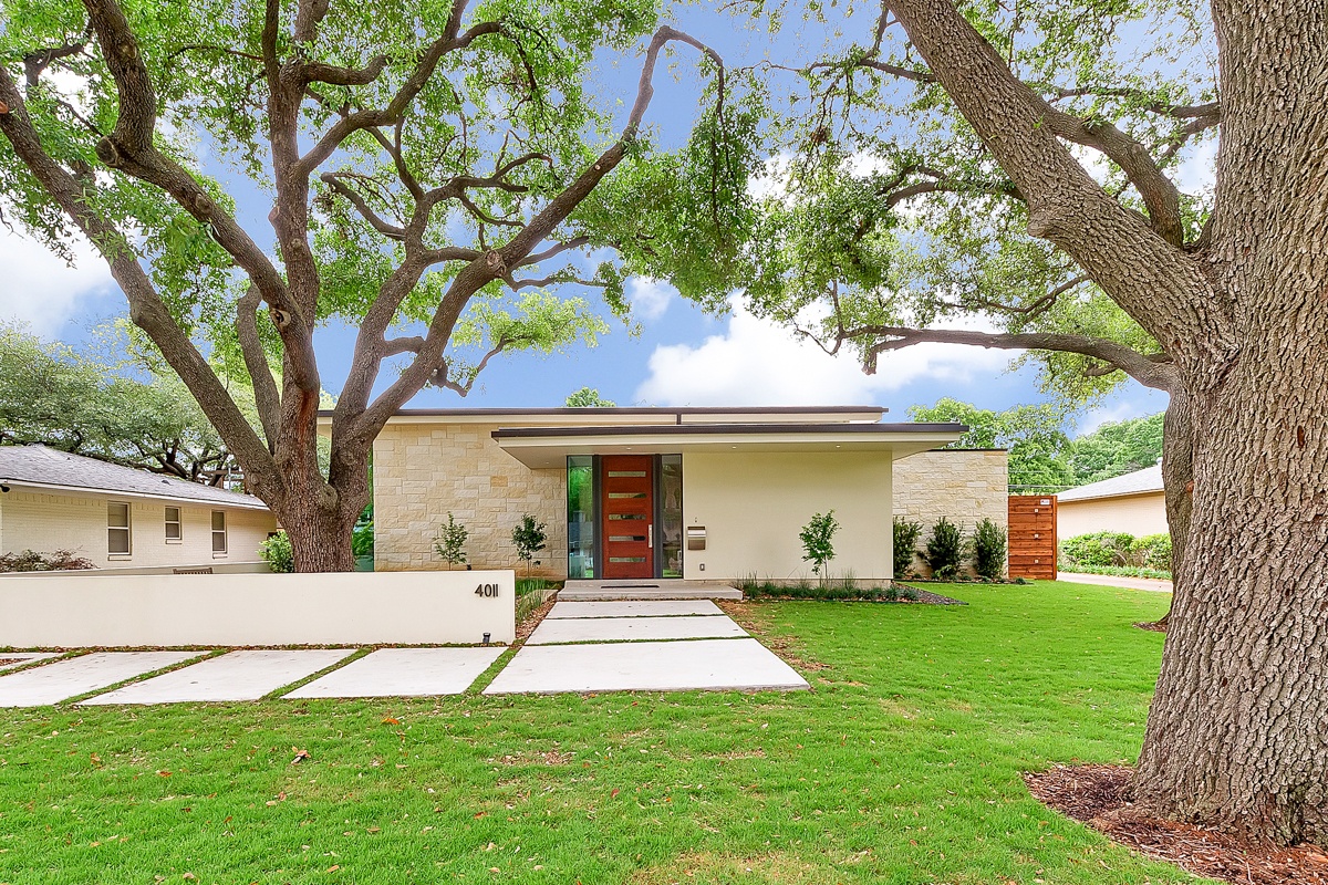 Modern Custom House Texas-12.jpg