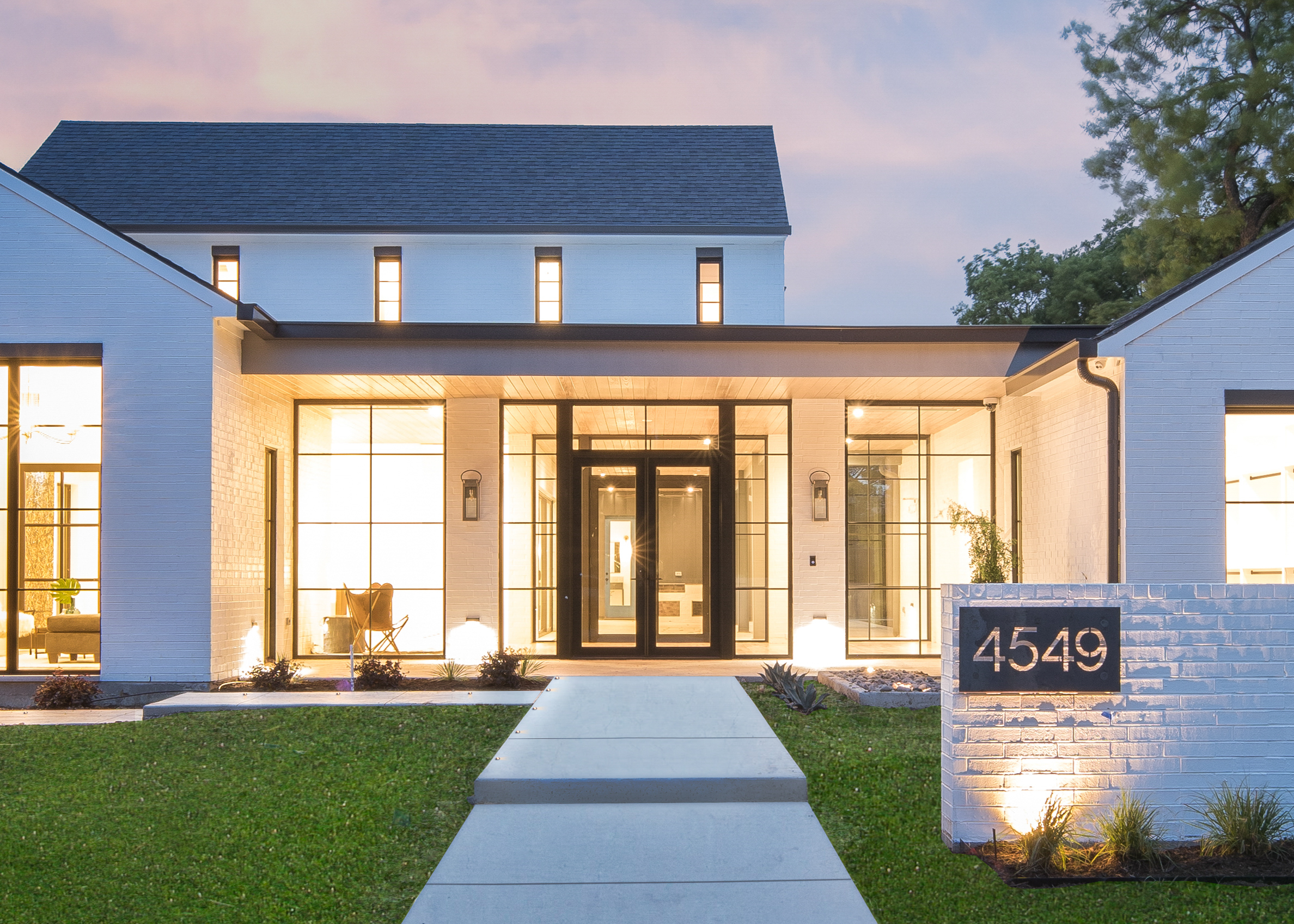 Exterior Front View 1 Zoomed.jpg