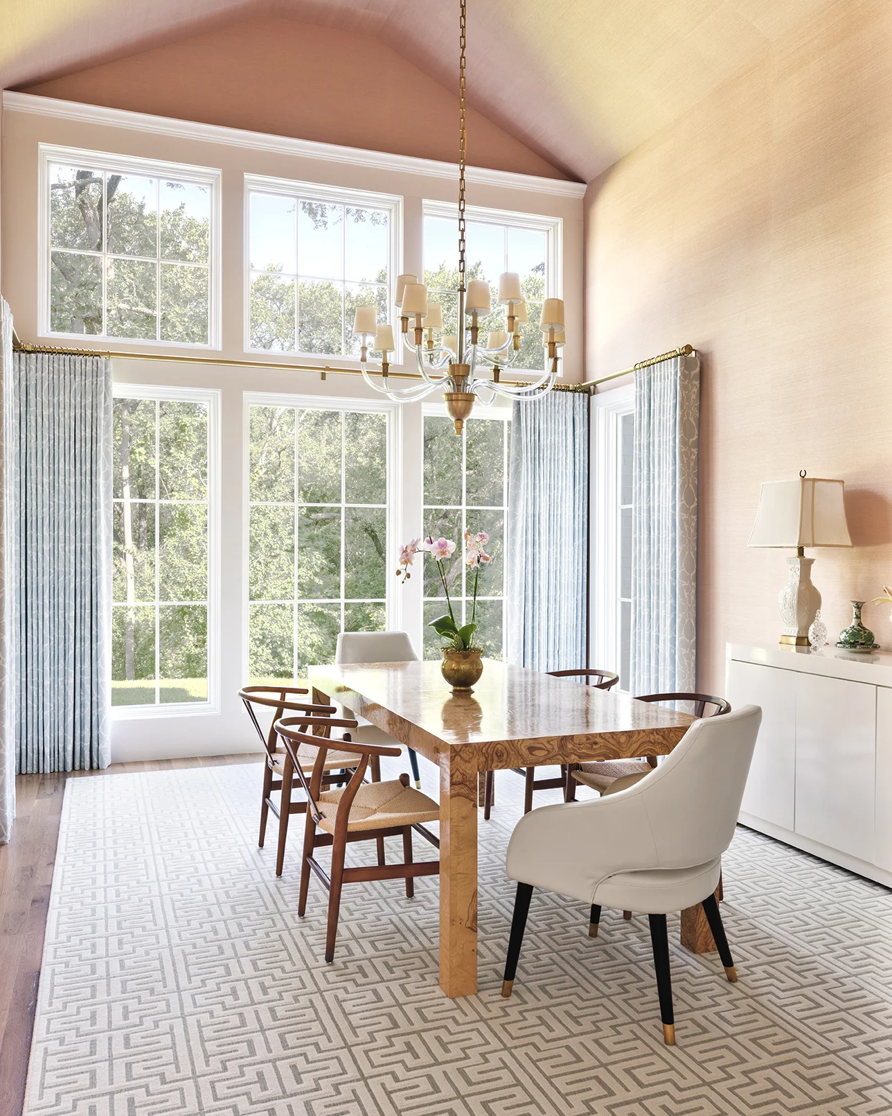 Dining Room 1.jpg