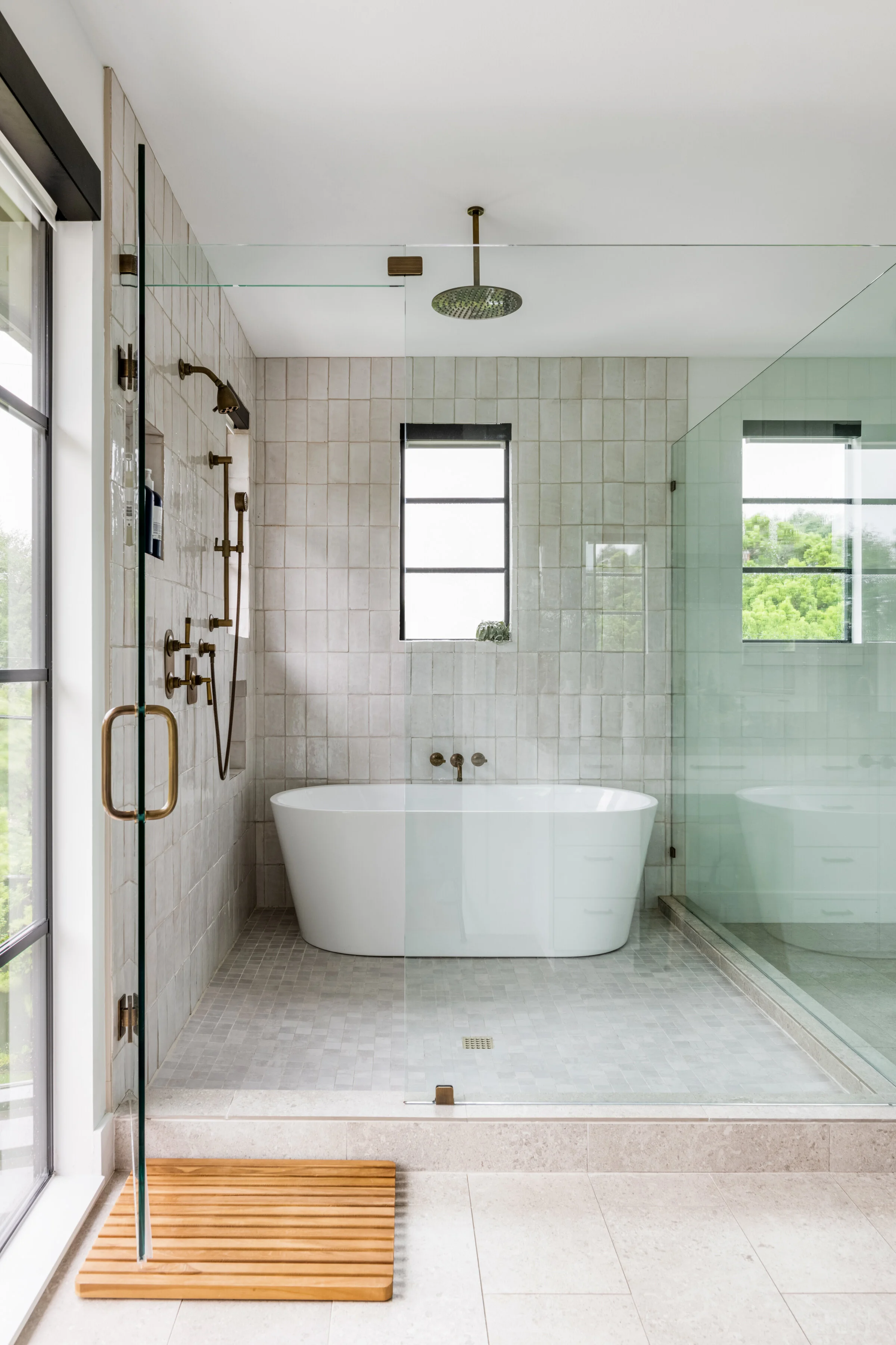 Master Bathroom 1.jpg