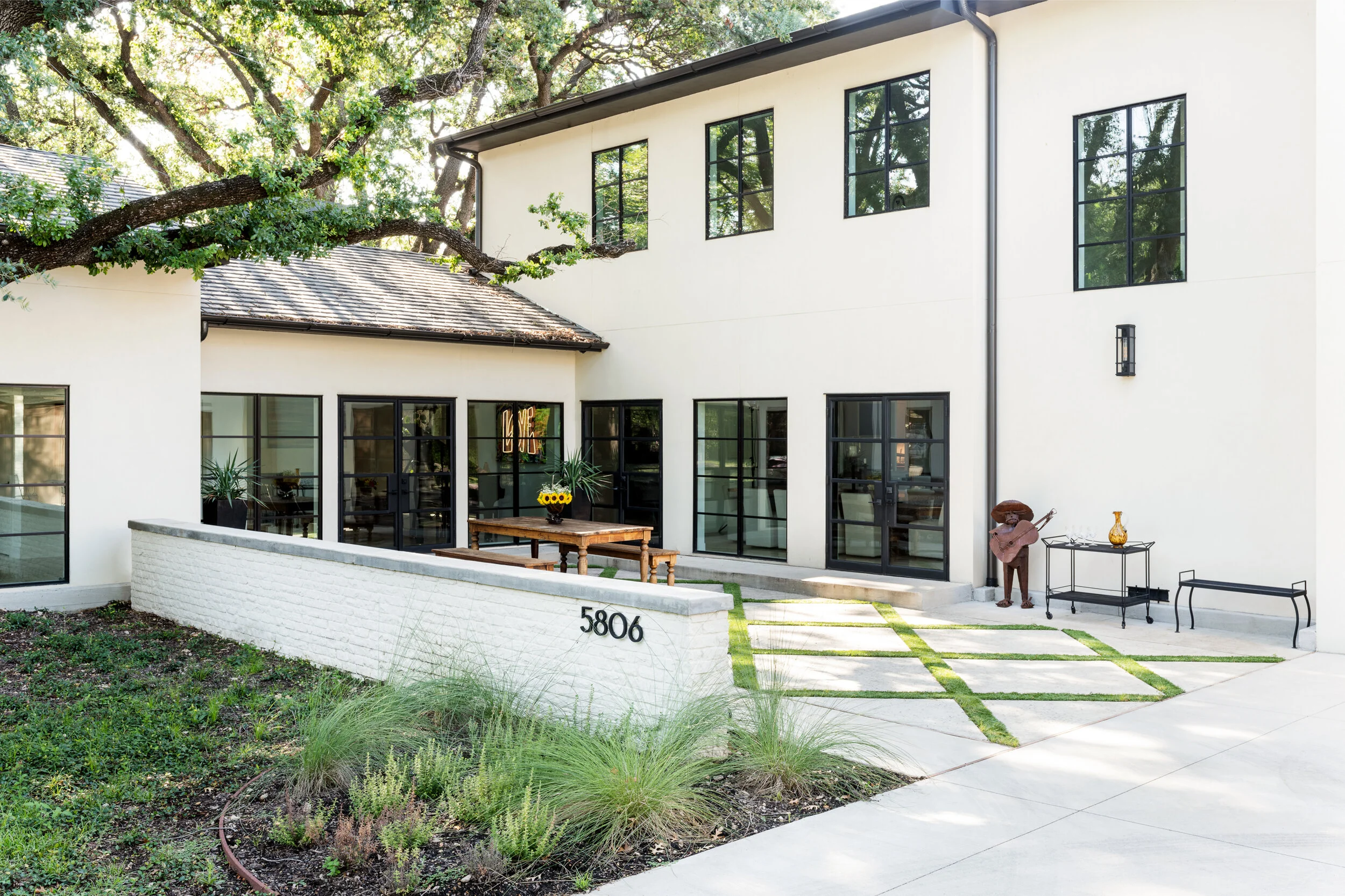 Courtyard Side.jpg