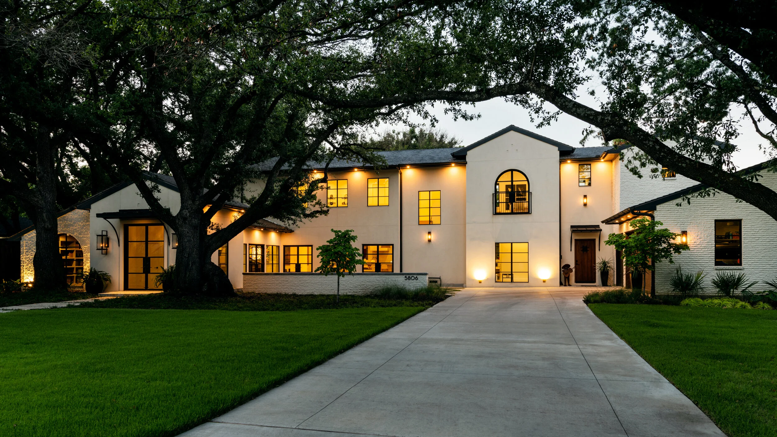 Exterior.jpg