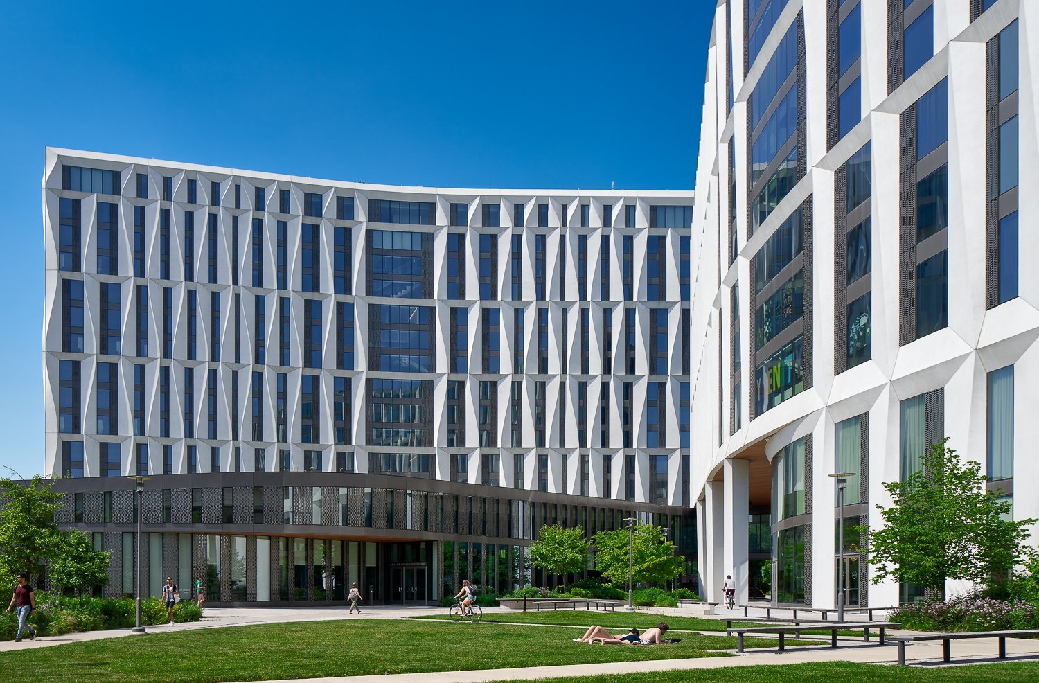Studio Gang - U of C Campus North Residential Commons