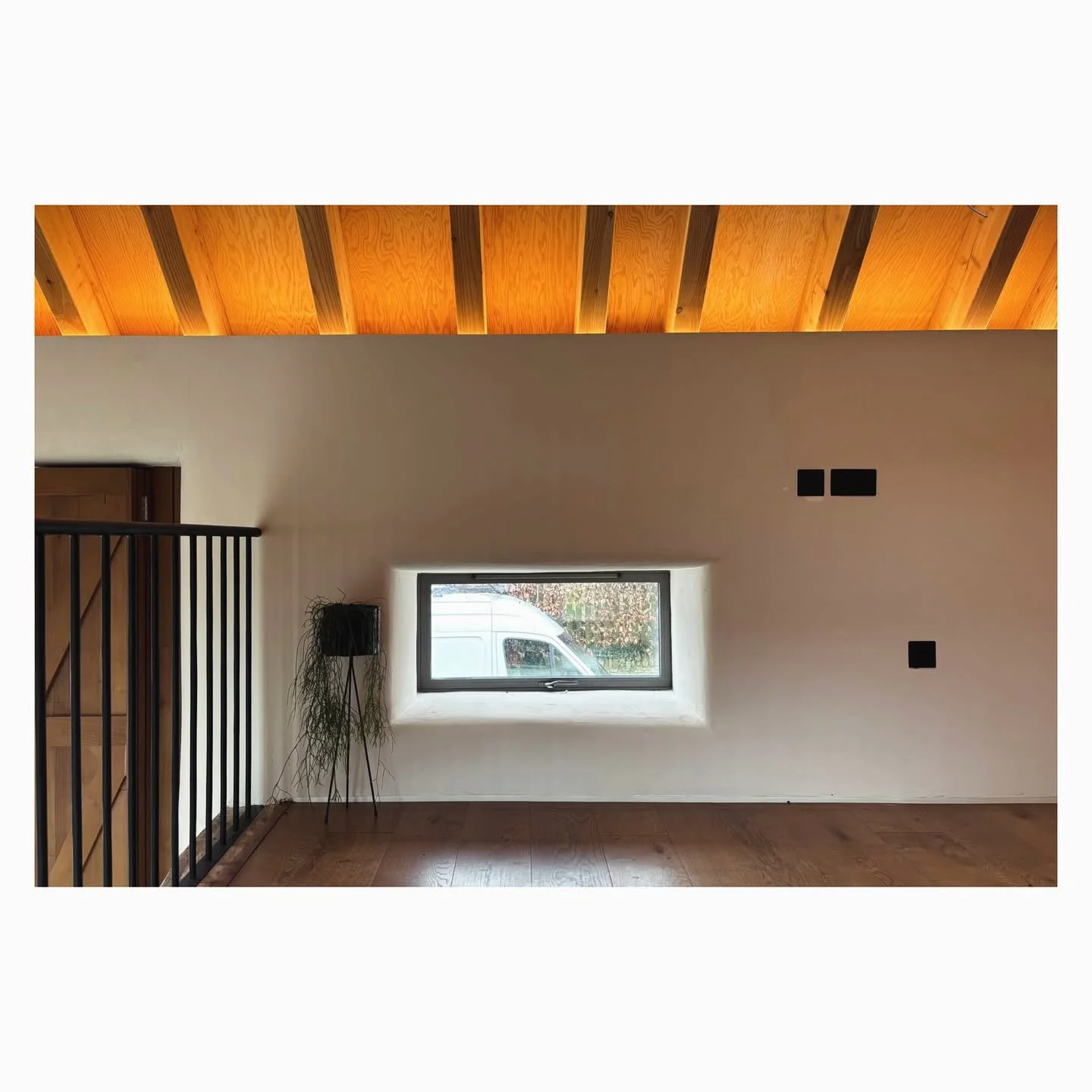 | Somerset Barn

A couple of progress photographs of our barn renovation project using lime, cork and clay based insulating plaster. 

This plaster is ideal for restoration projects as it provides breathability, thermal insulation and elasticity whil