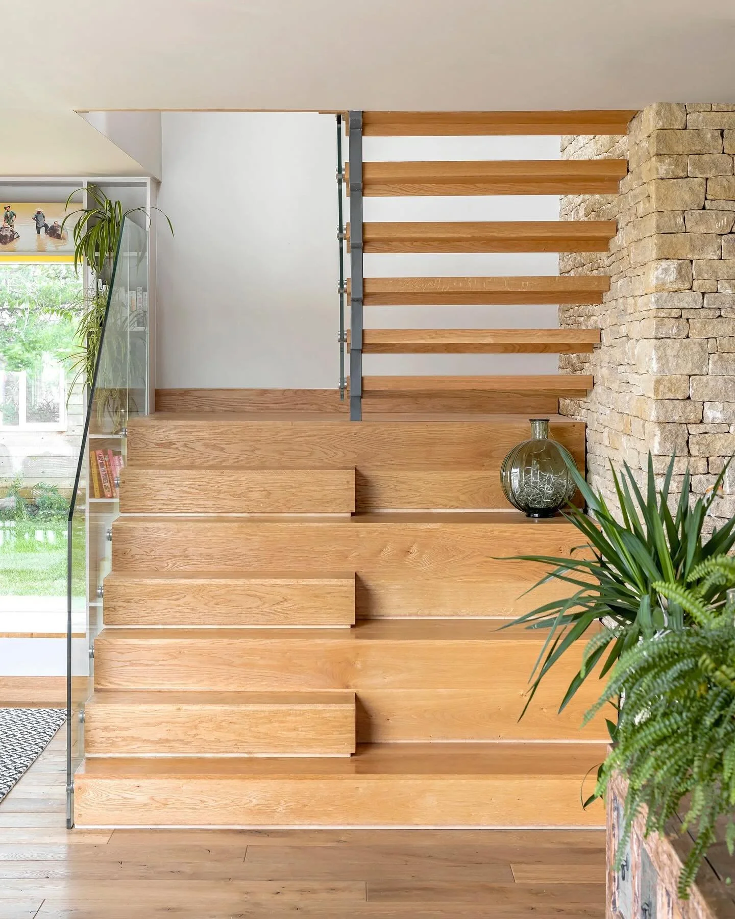 A contemporary farmhouse in Wiltshire.

Set in a quiet hamlet, this new family home replaced an outdated property that no longer met modern living needs. Inspired by traditional farmsteads, the design is formed from a series of simple, connected volu