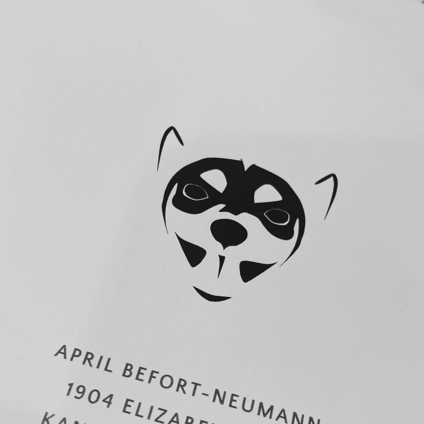 My first identity for my freelance and portfolio website. I still need to get a tattoo of my little old man!