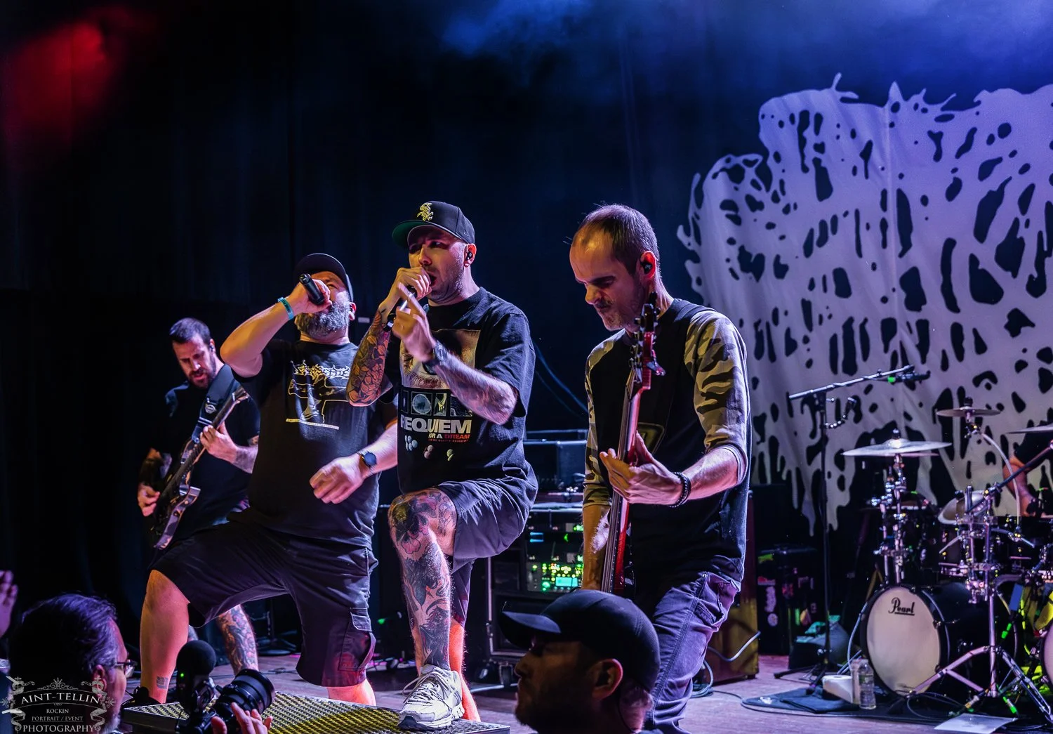 despised icon irving 25A9425-Enhanced-NR.jpg