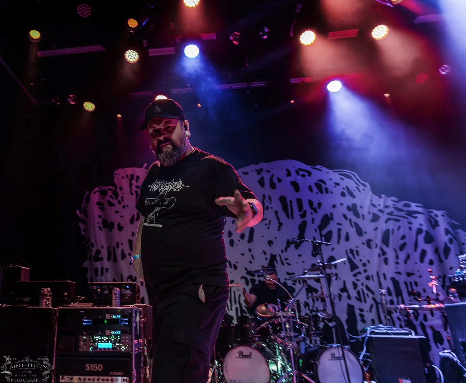 despised icon irving 25A9476-Enhanced-NR.jpg
