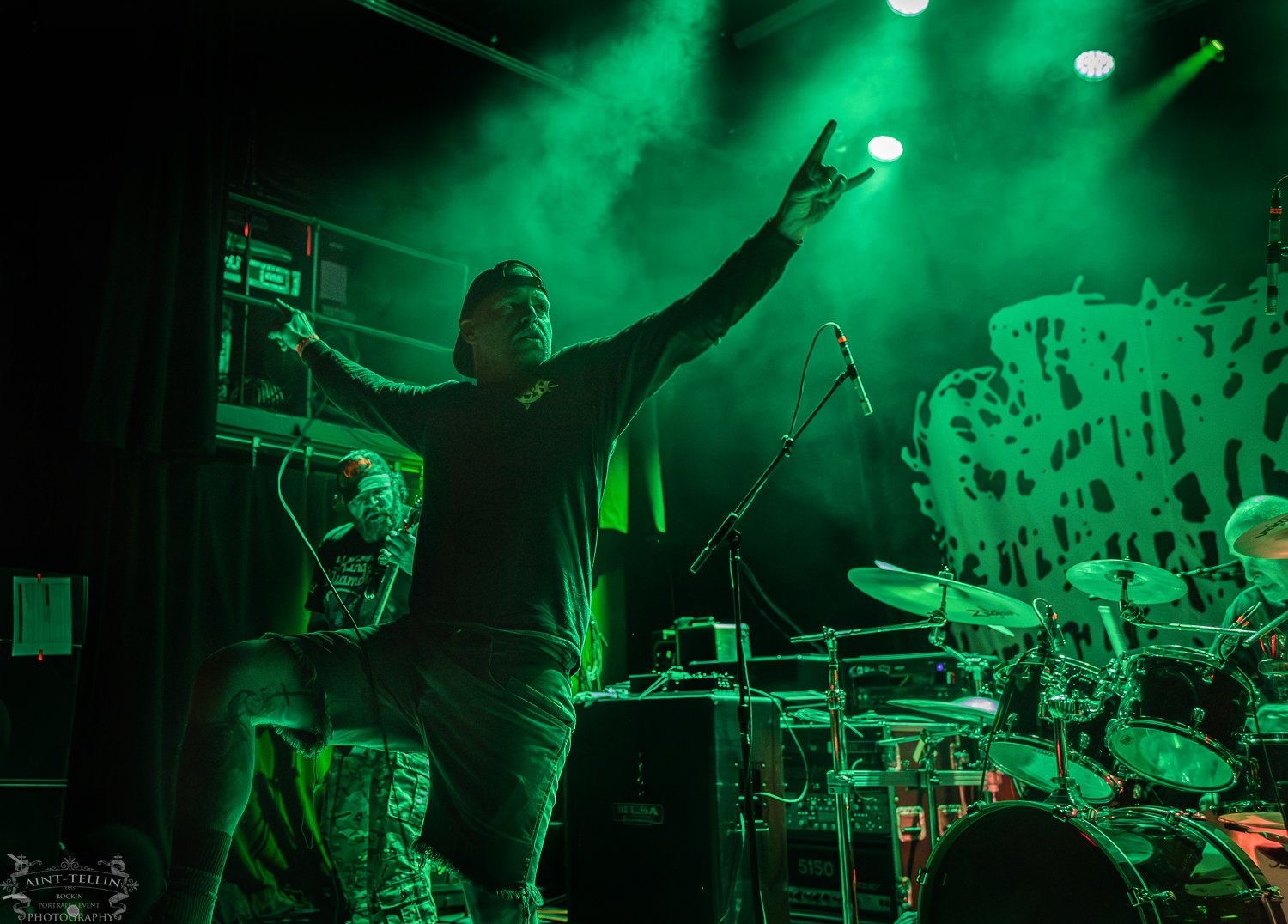 skinless irving 25A9229-Enhanced-NR.jpg