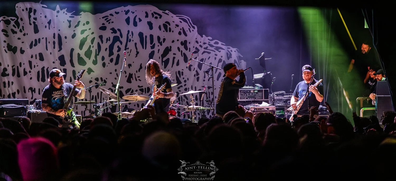 skinless irving 25A9293-Enhanced-NR.jpg