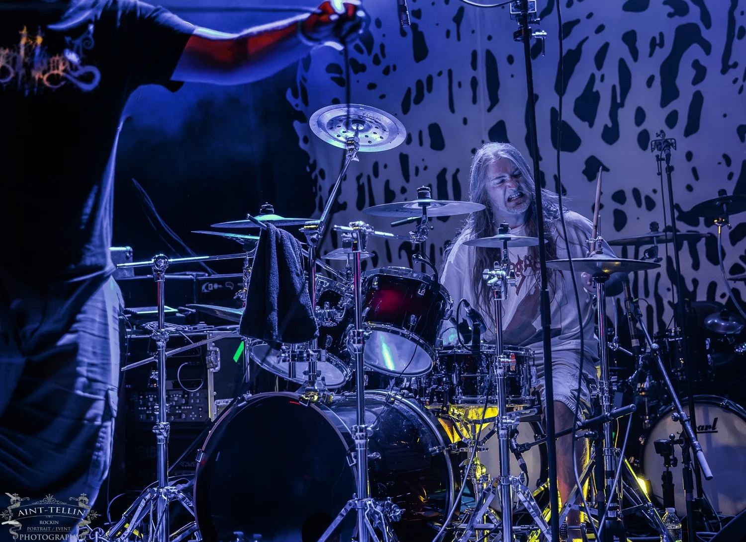 defeated Sanity irving 25A9004-Enhanced-NR.jpg
