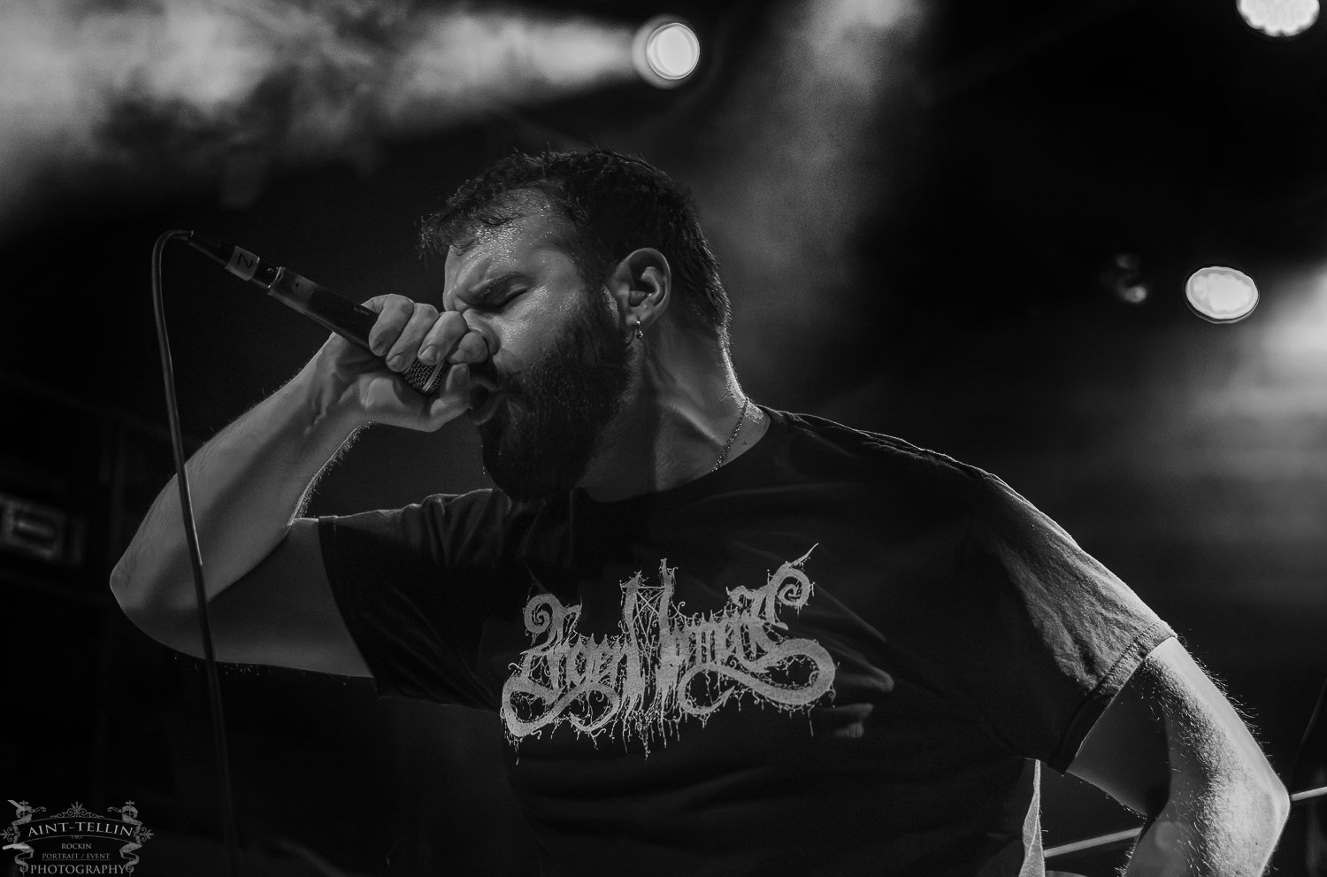 defeated Sanity irving 25A9063-Enhanced-NR.jpg