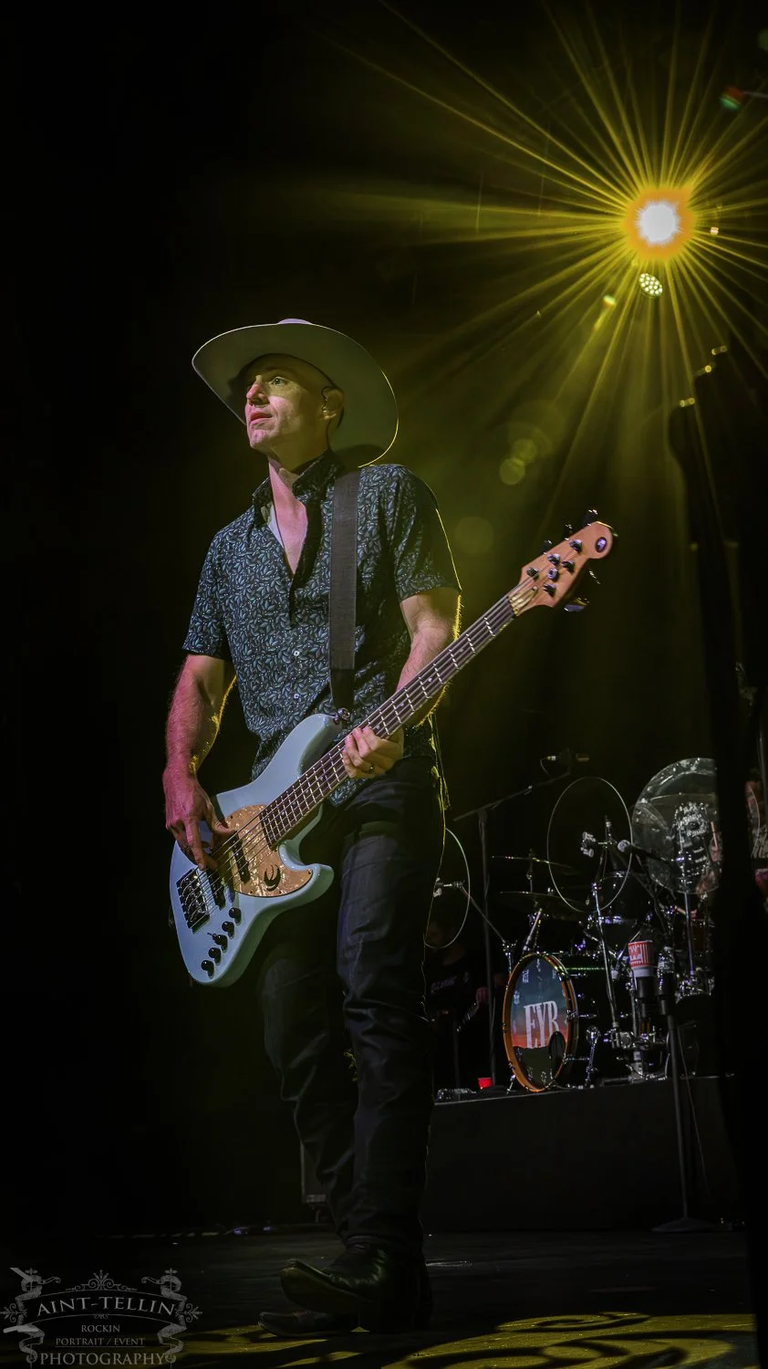 eli young band paramountA0860-Enhanced-NR.jpg