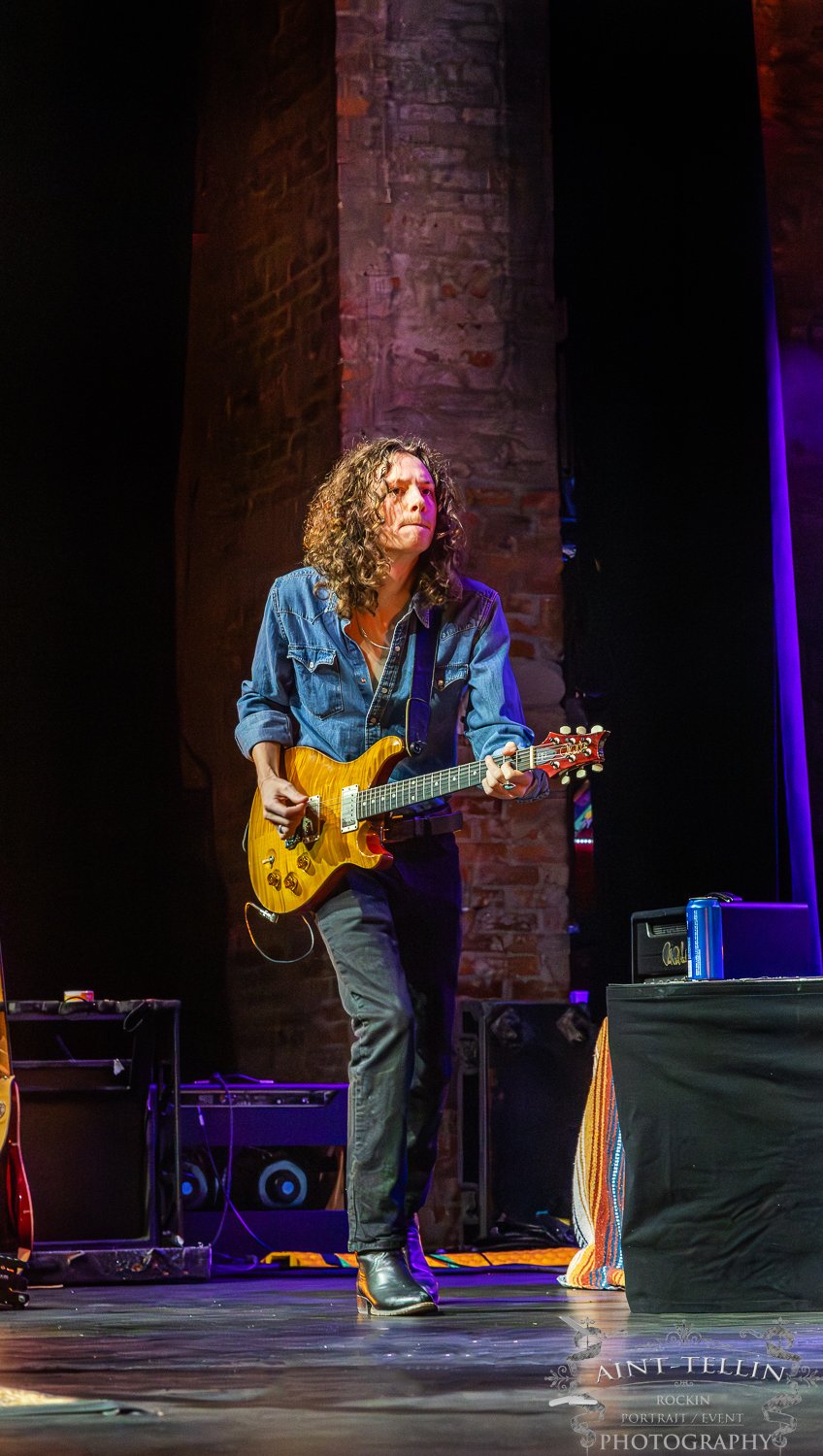 lanco paramount0522-Enhanced-NR.jpg