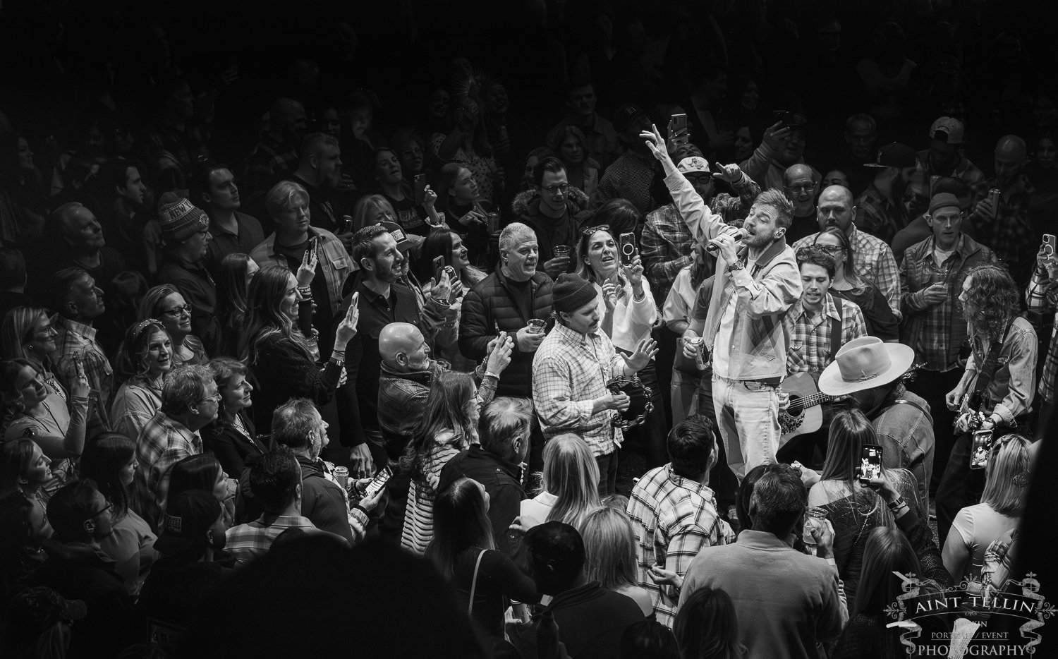 lanco paramount0687-Enhanced-NR.jpg