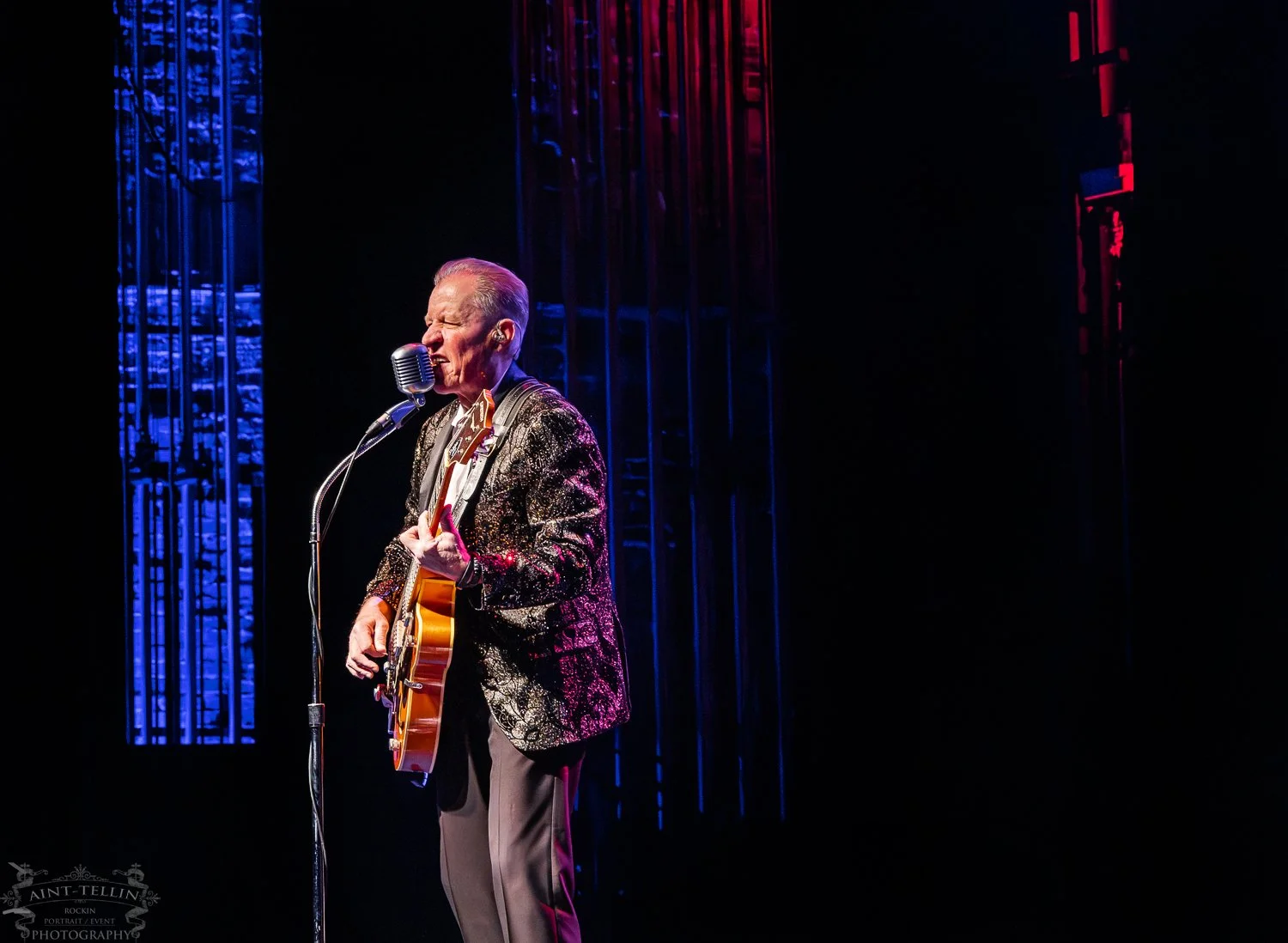 reverend Hoton Heat Patchogue 26A1123-Enhanced-NR.jpg