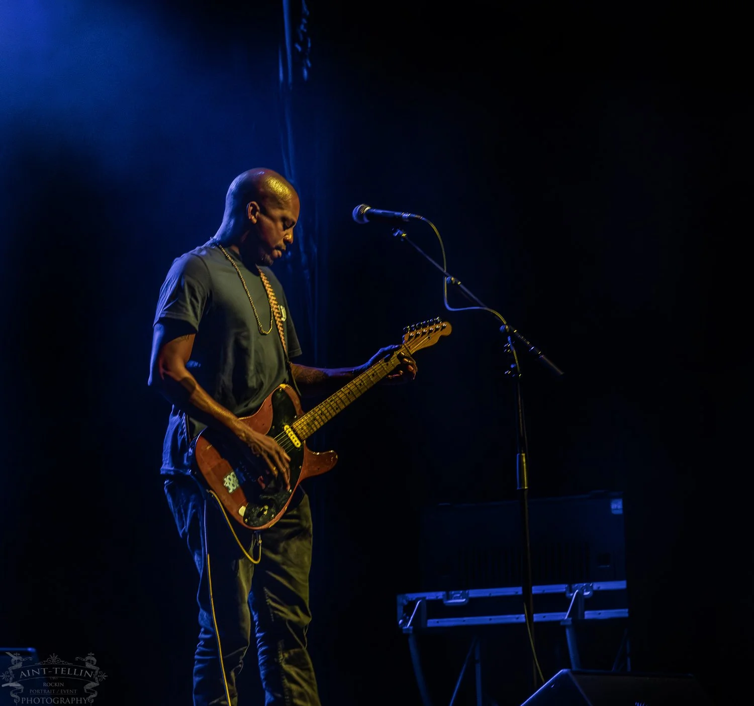 Black Joe lewis Patchogue 26A0983-Enhanced-NR.jpg