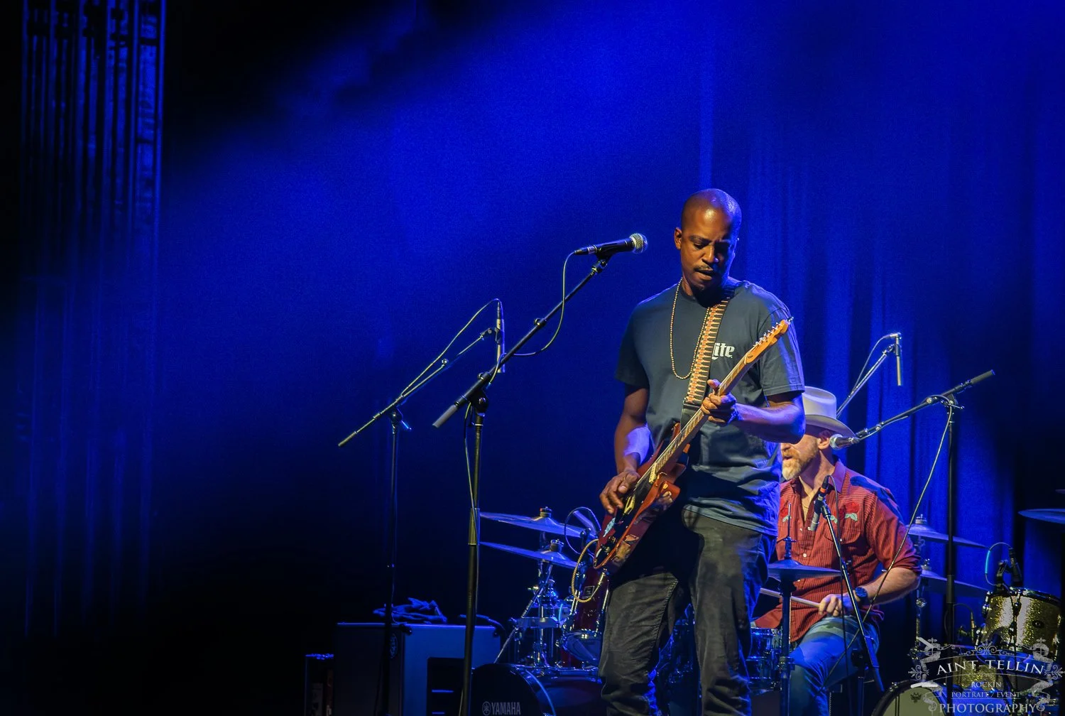 Black Joe lewis Patchogue 26A0999-Enhanced-NR.jpg