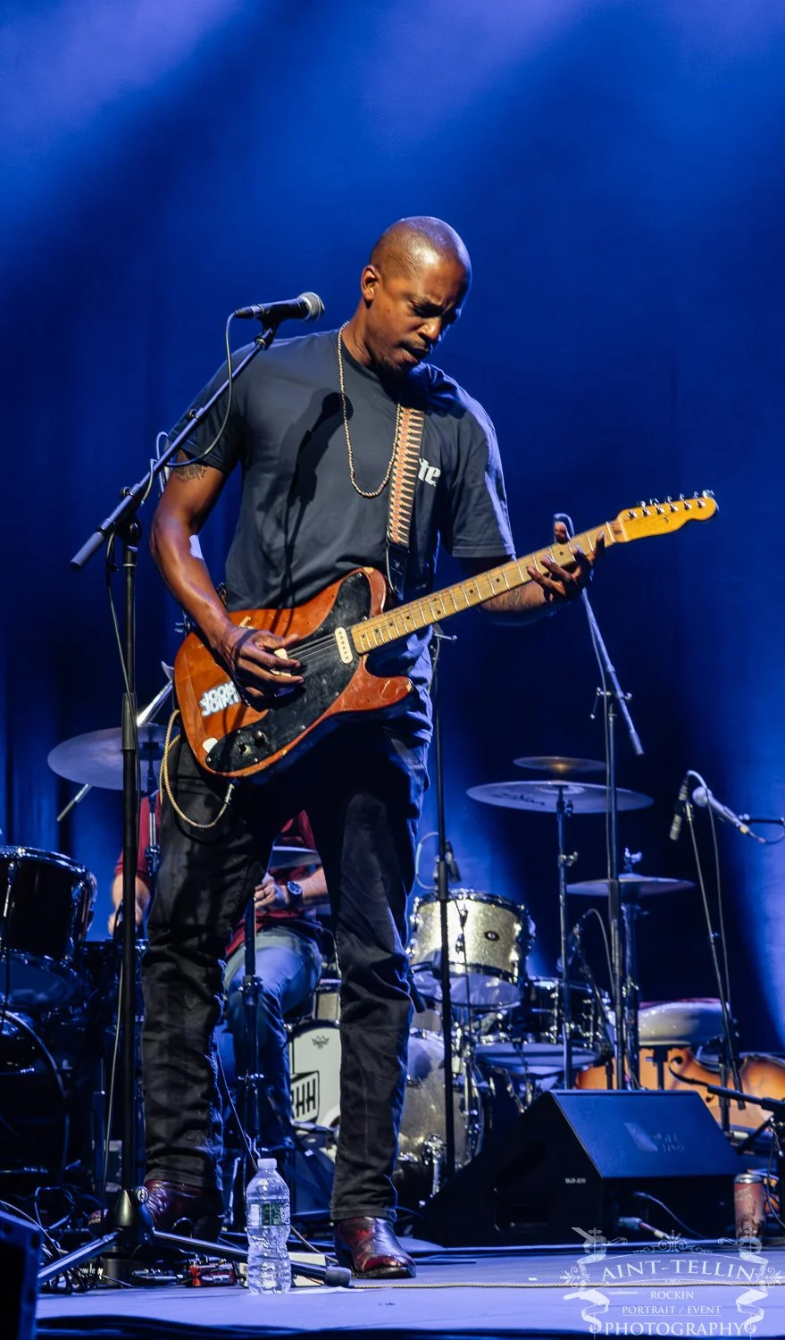 Black Joe lewis Patchogue 26A1013-Enhanced-NR.jpg