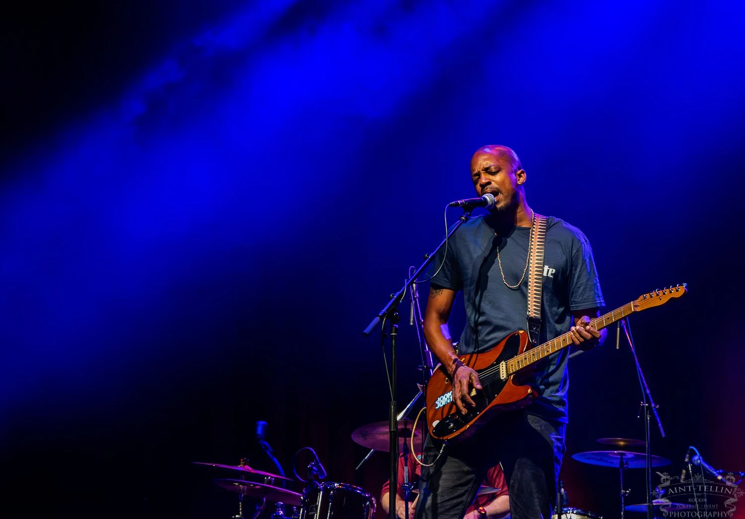 Black Joe lewis Patchogue 26A1024-Enhanced-NR.jpg