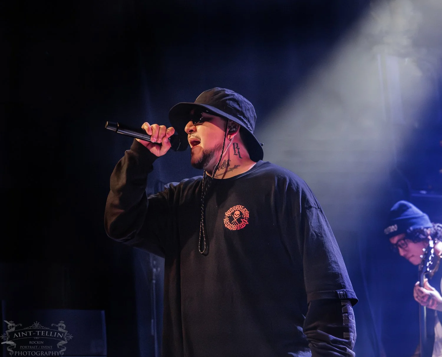 Ladrones irving 26A9537-Enhanced-NR.jpg