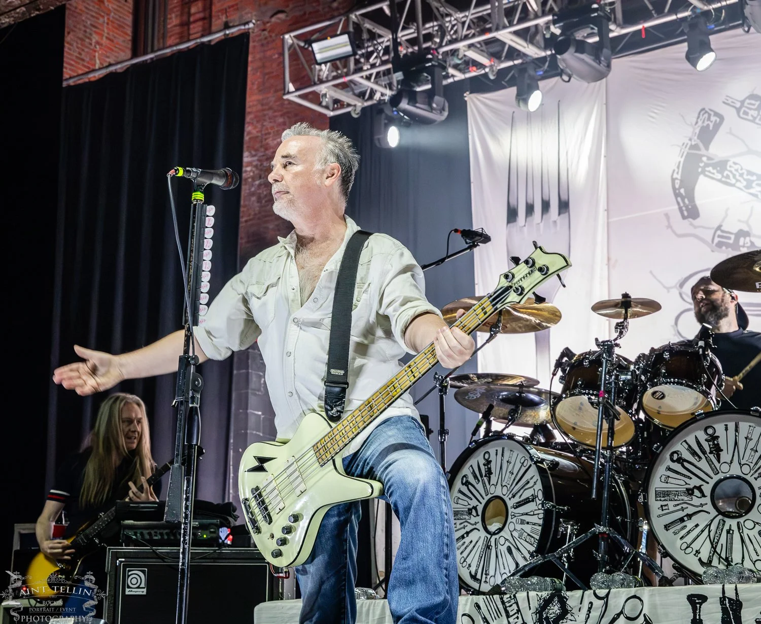 Carcass Paramount 26A0242-Enhanced-NR.jpg