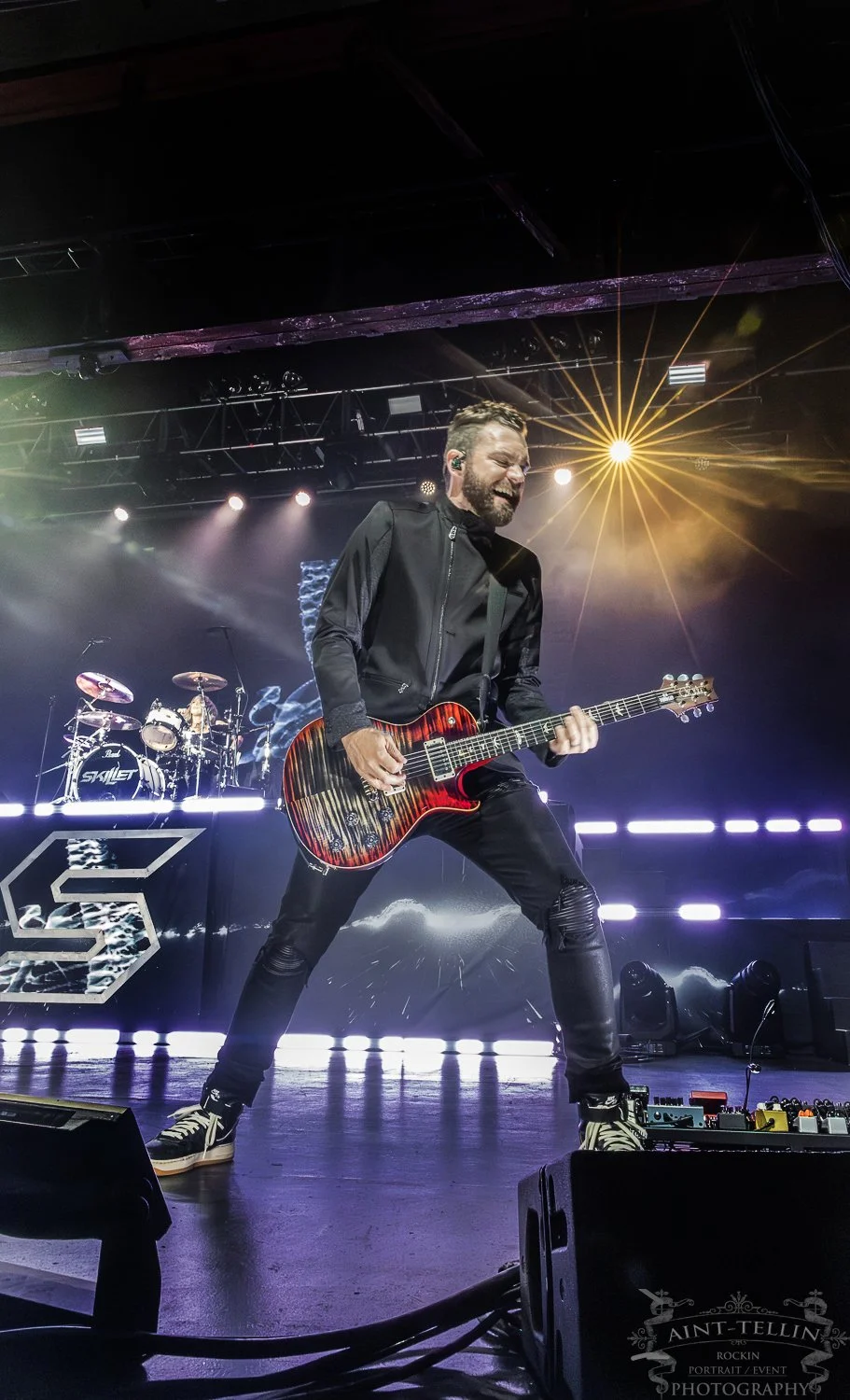 skillet Paramount 26A1346-Enhanced-NR.jpg