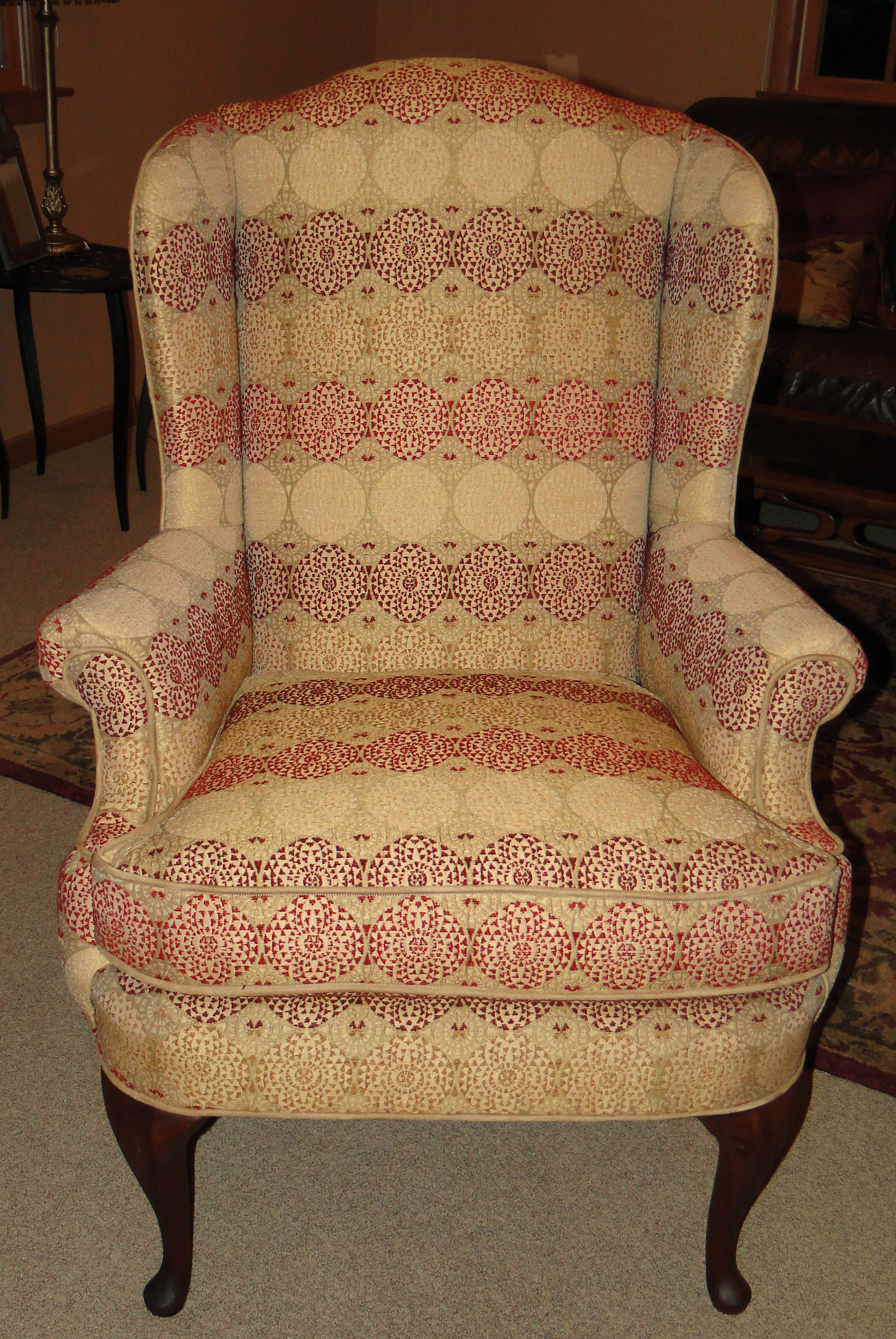 Front view of complete chair