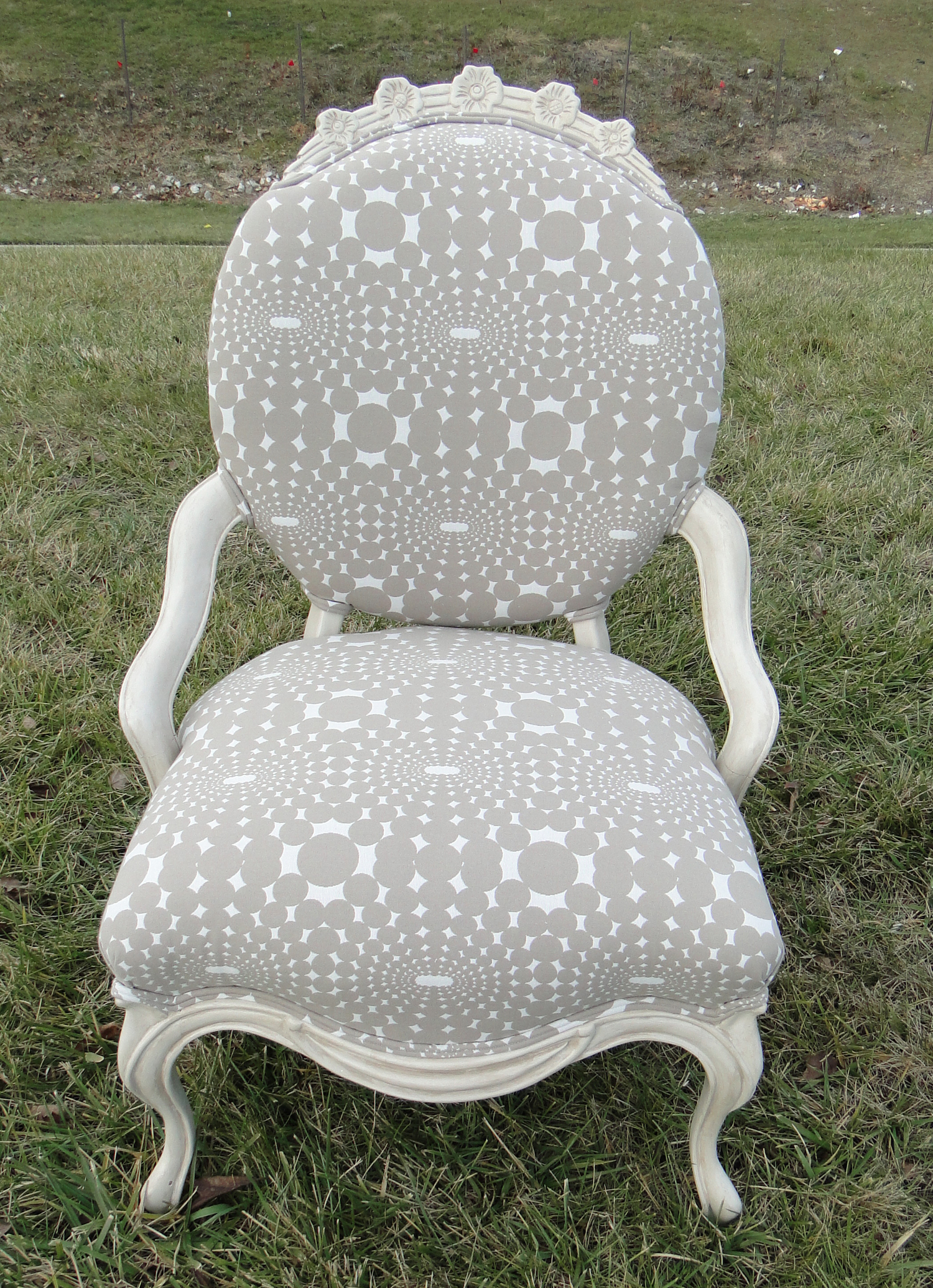 Antique Round Back Circles Chair What S Next Furniture