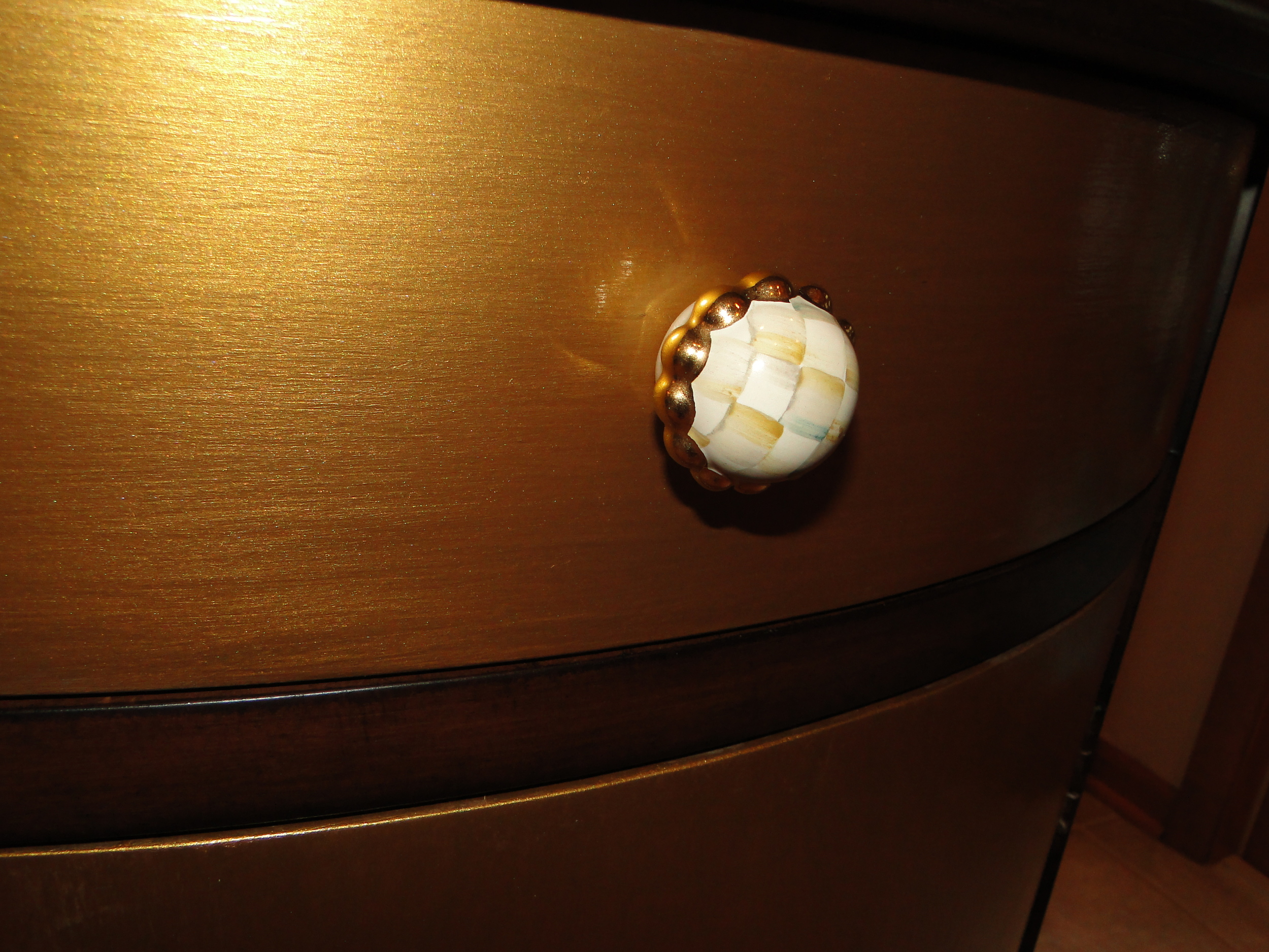 After side drawer view.JPG