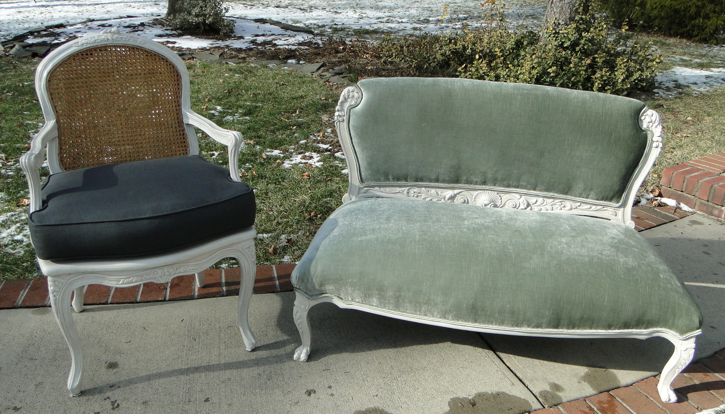 "After" photo of both settee & chair