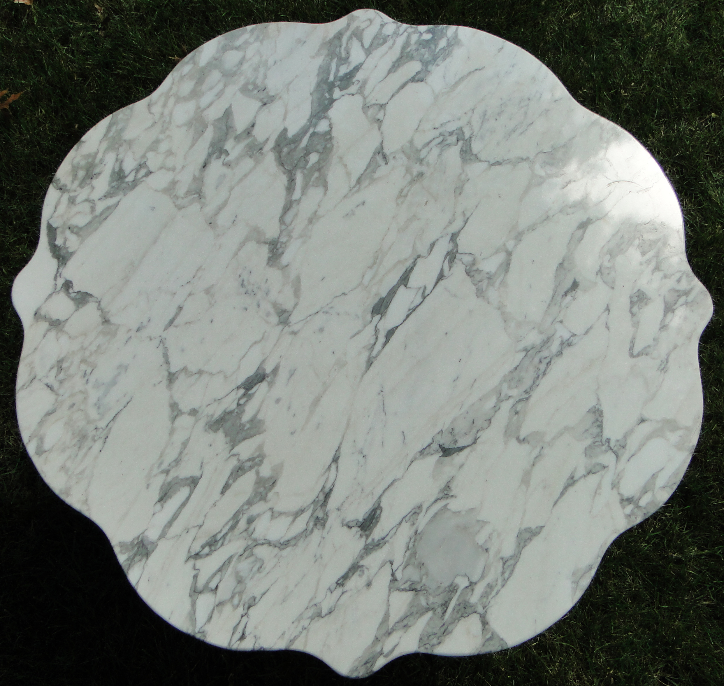 Shape of marble top, view from above