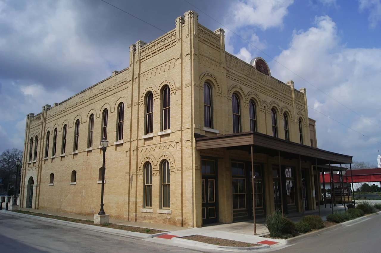 Chisholm Trail Receives John L. Nau III Award