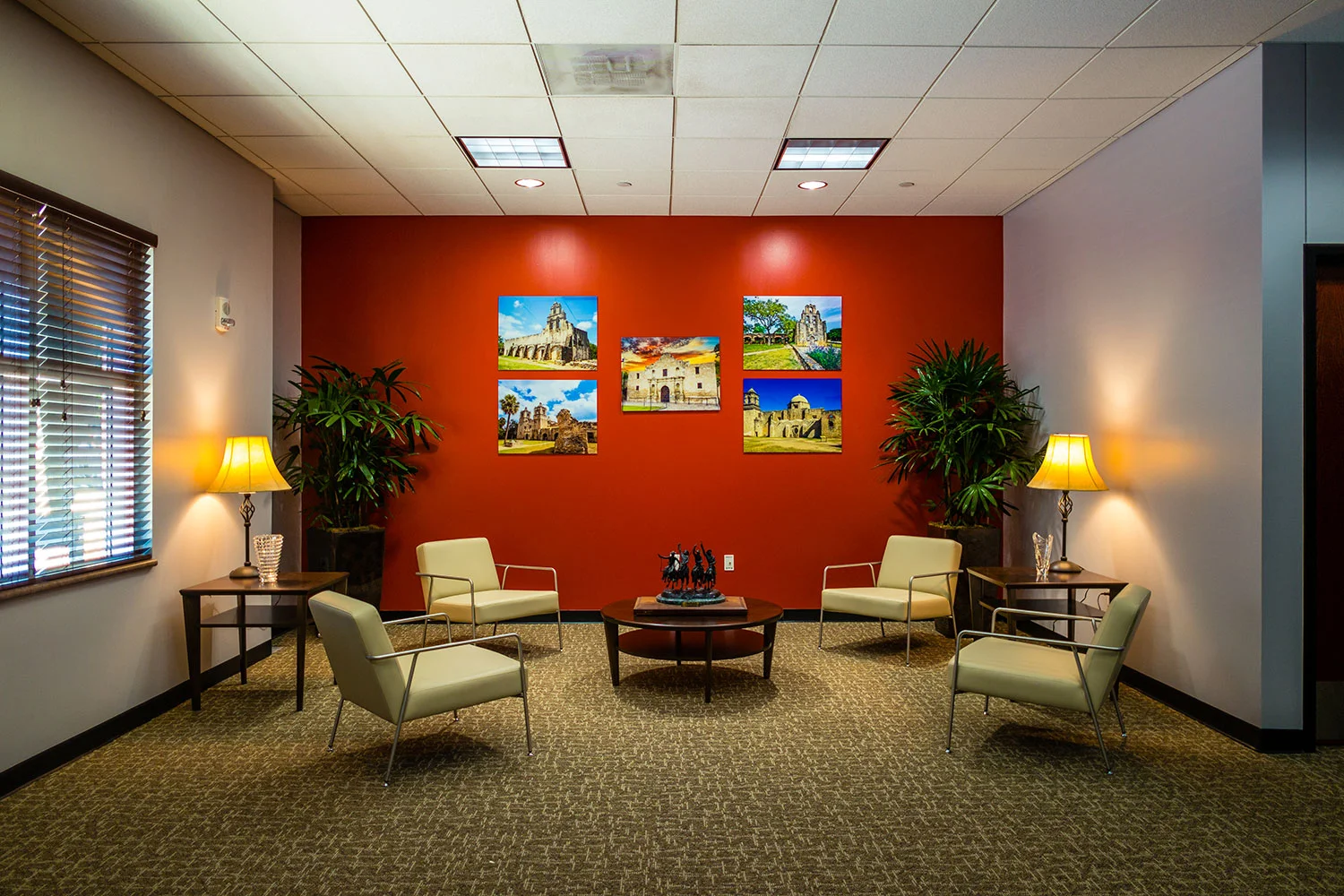 TTLobby09.jpg