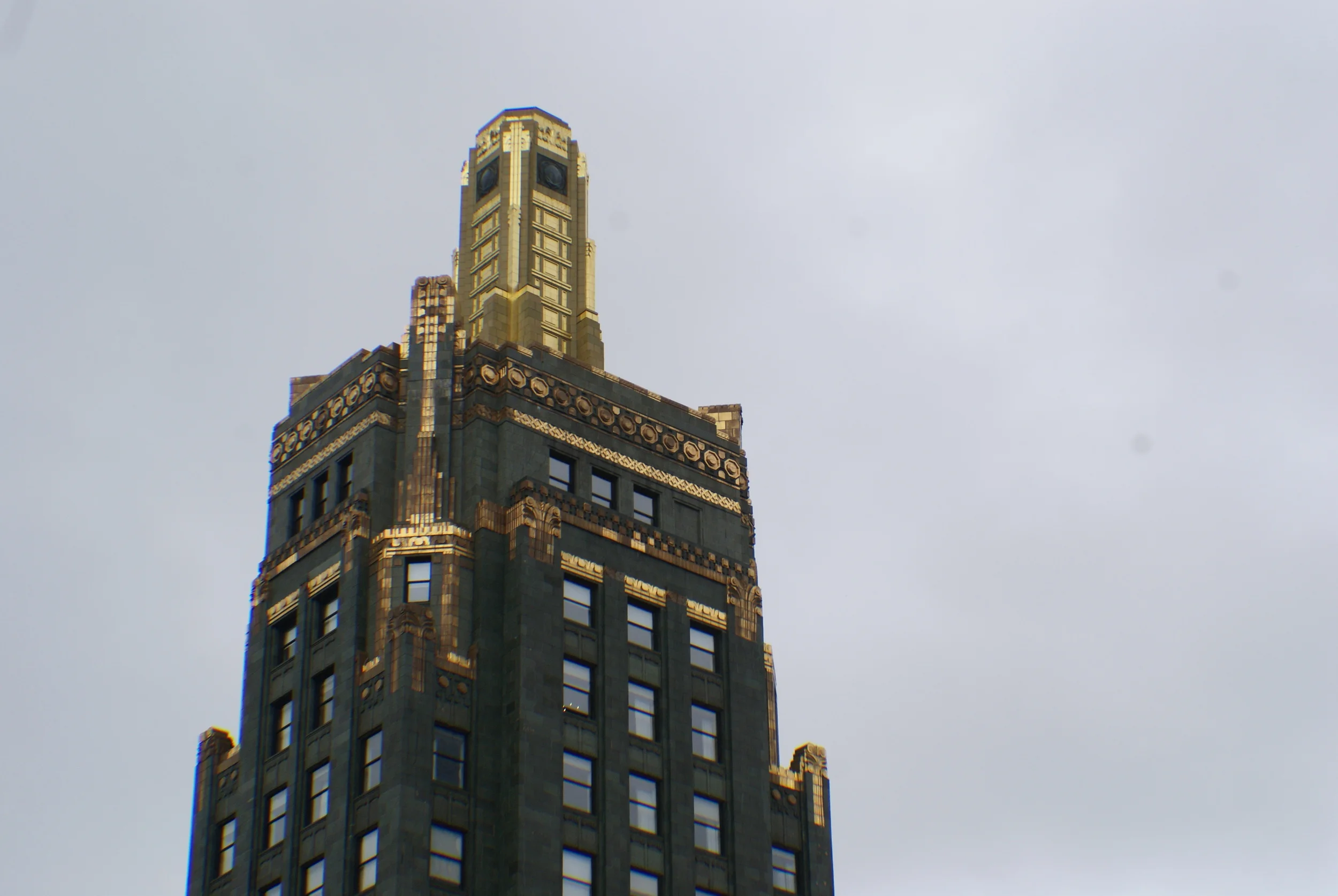 Top of the Carbon & Carbide building from the Skyline Club