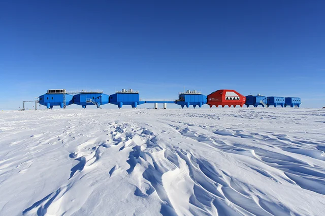 A Walking City In The Antarctic: The Halley VI Research Station Opens