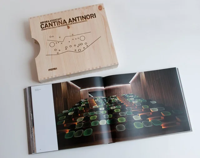 Cantina-Antinori-Winery-Graphics-By-Archea-Associati-Italy-5.jpg
