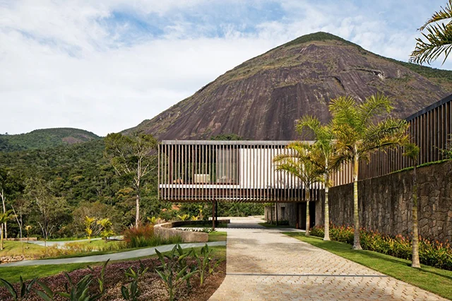 JN-House-by-Jacobsen-Arquitetura-Brazilian-Architecture-4.jpg