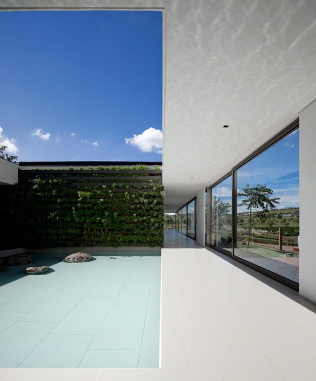 Casa-HS-Quinta-da-Baroneza-Studio-Arthur-Cassas-14.jpg