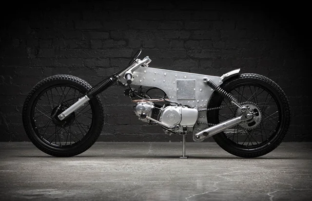 The Draftsman & The Motorcycle: Andy Copeland's Honda CT110 “Express Post”