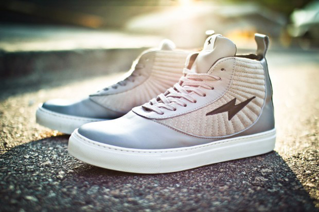 mens-shoes-sneakers-lightning-2012.jpg