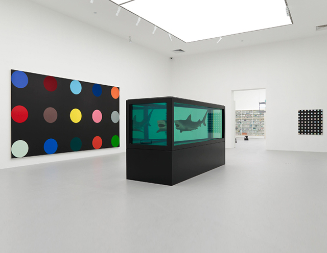 Damien-Hirst-Mind-You-Qatar-Al-Riwaq-Doha-3.jpg
