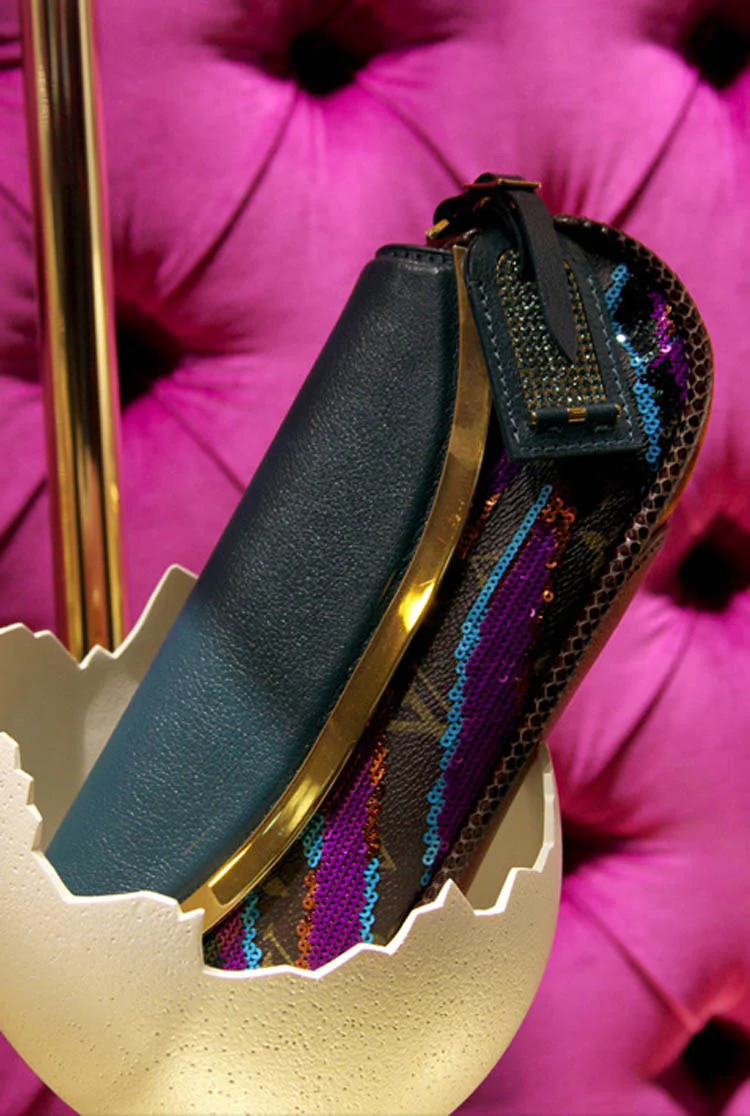 Louis-Vuitton-Window-Display-14.jpg