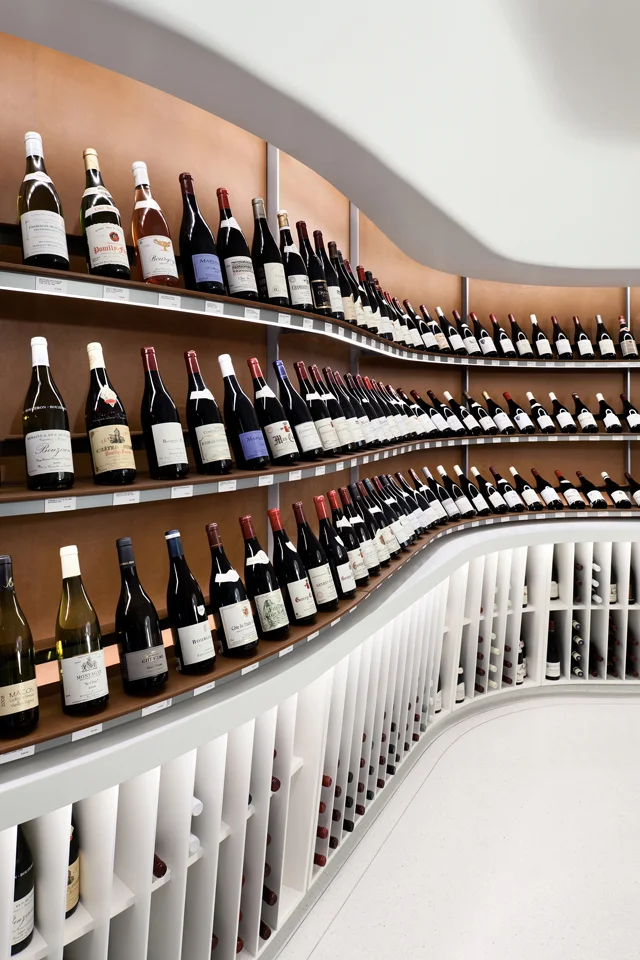 Vintry-Fine-Wines-Shop-New-York-Roger-Marvel-Architects-2.jpg