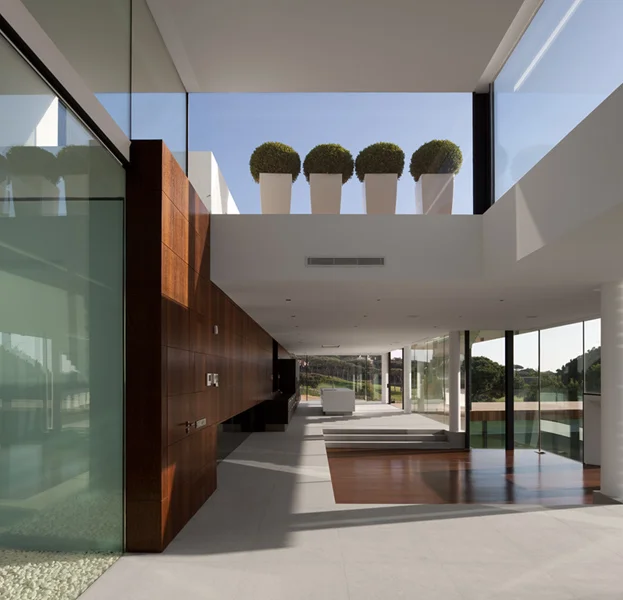 Arqui-Vasco-Vieira-Casa-Vale-do-Lobo-Vilamoura-portugal-11.jpg