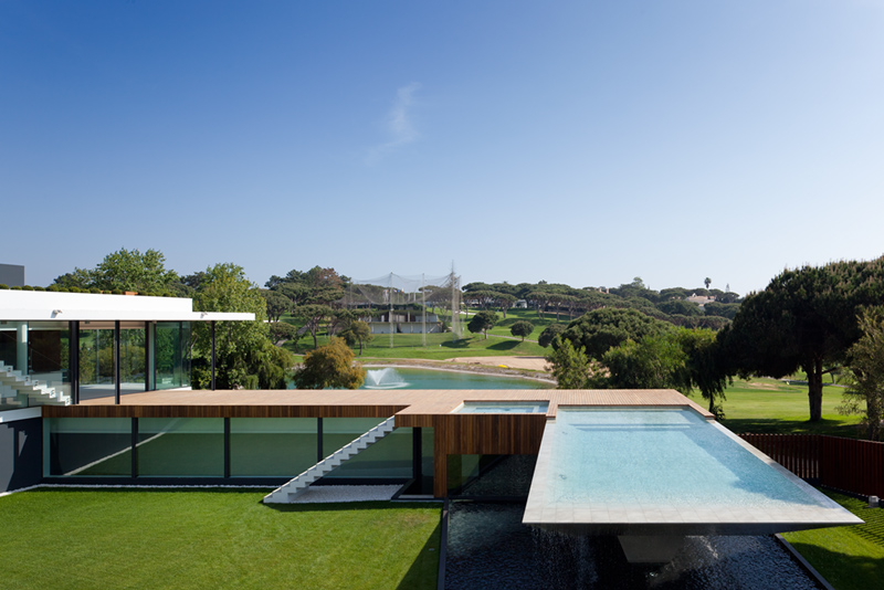 Arqui-Vasco-Vieira-Casa-Vale-do-Lobo-Vilamoura-portugal-7.jpg