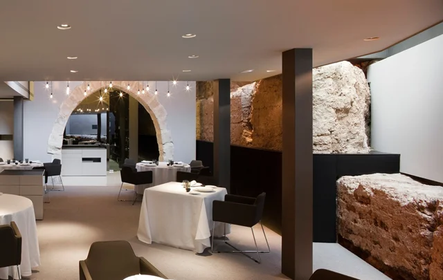 Caro-Hotel-Valencia-knstrct-3.jpg