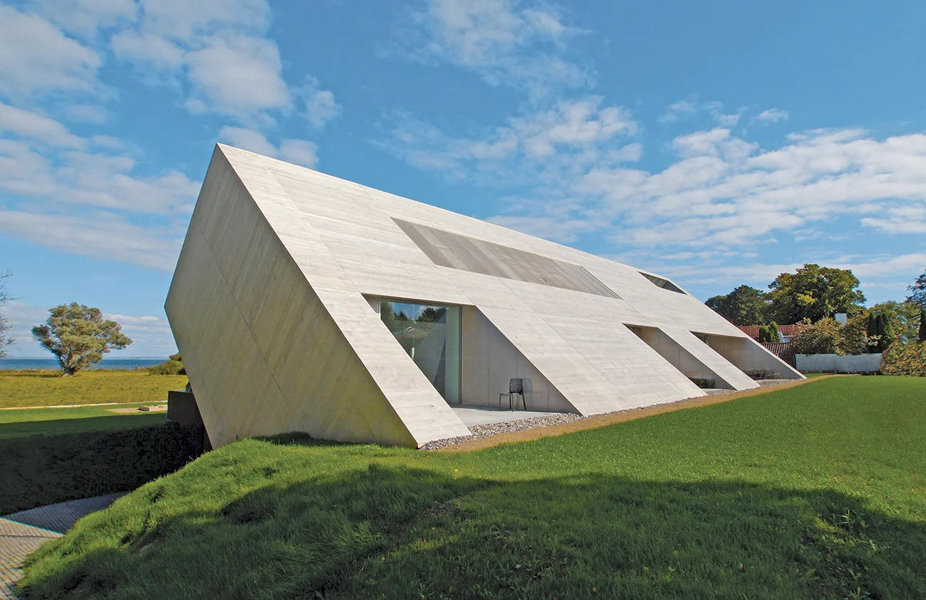Villa Bie By MLRP Architects